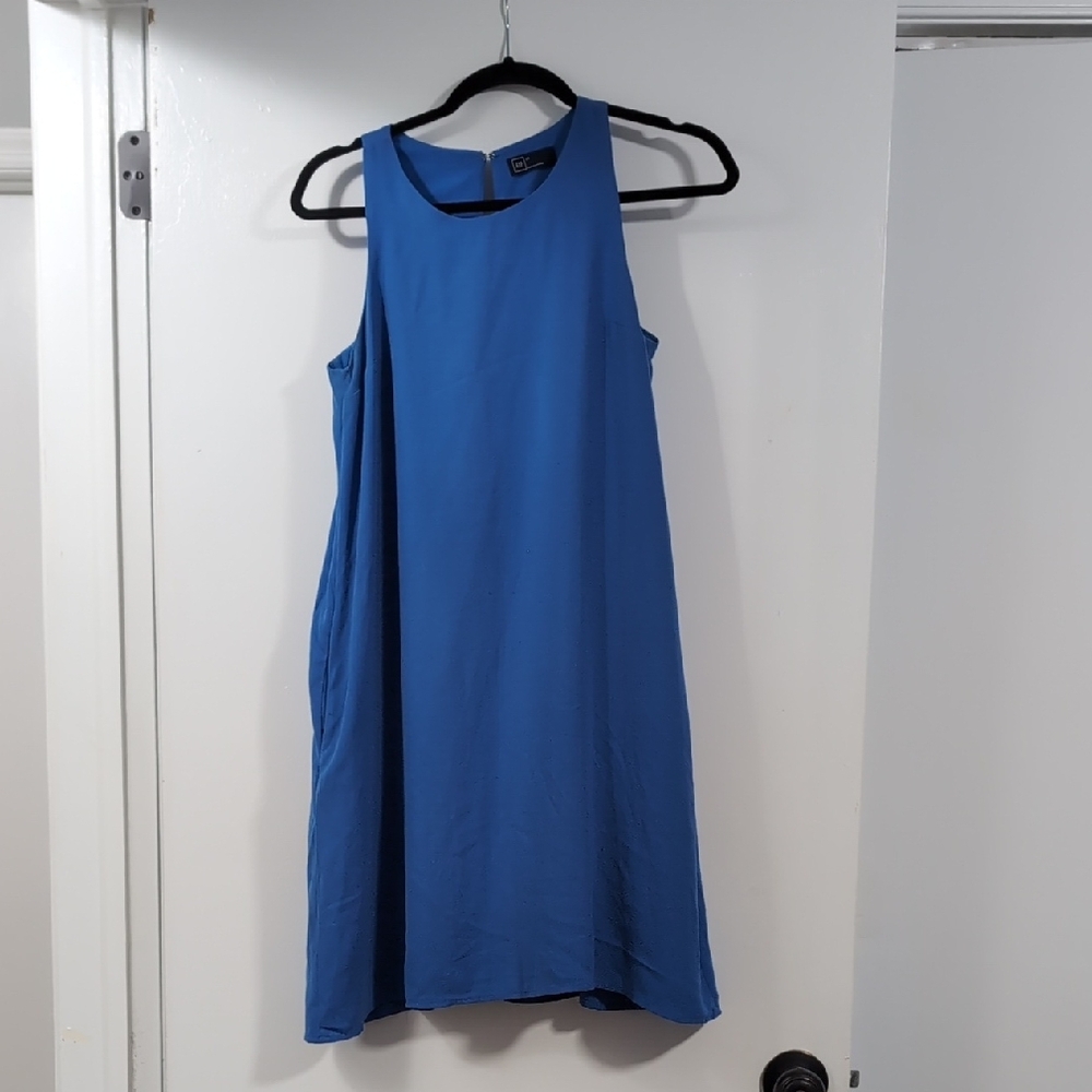 Elegant Blue Sleeveless Dress
